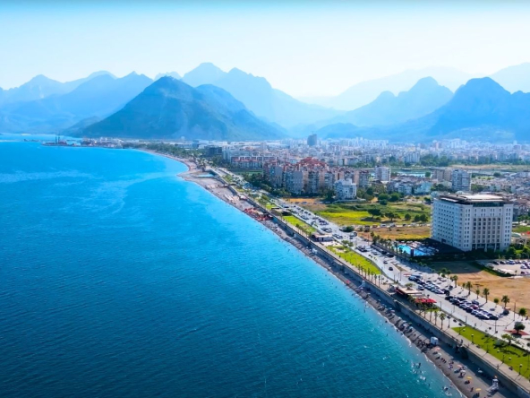 Antalya Real Estate Market in 2025 – Konyaaltı Beachfront Properties
