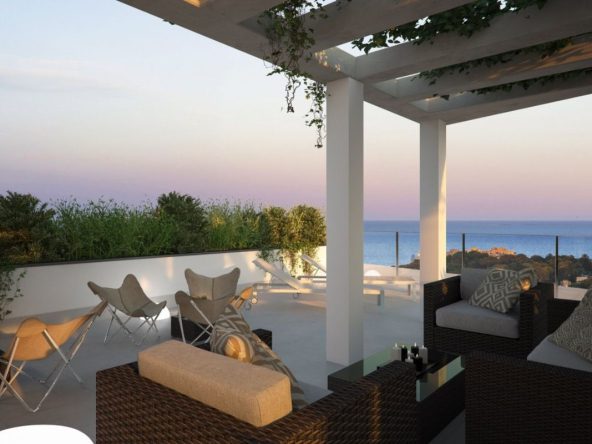 Luxury beachfront apartments for sale in Costa Blanca Spain, close to famous beaches.