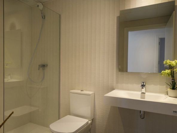 Luxury beachfront apartments for sale in Costa Blanca Spain, close to famous beaches.