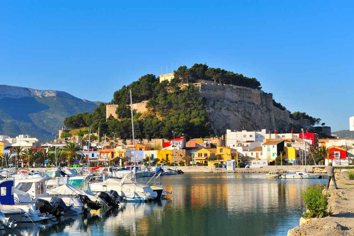 Beachfront apartments for sale in Denia Costa Blanca Spain with Mediterranean views.
