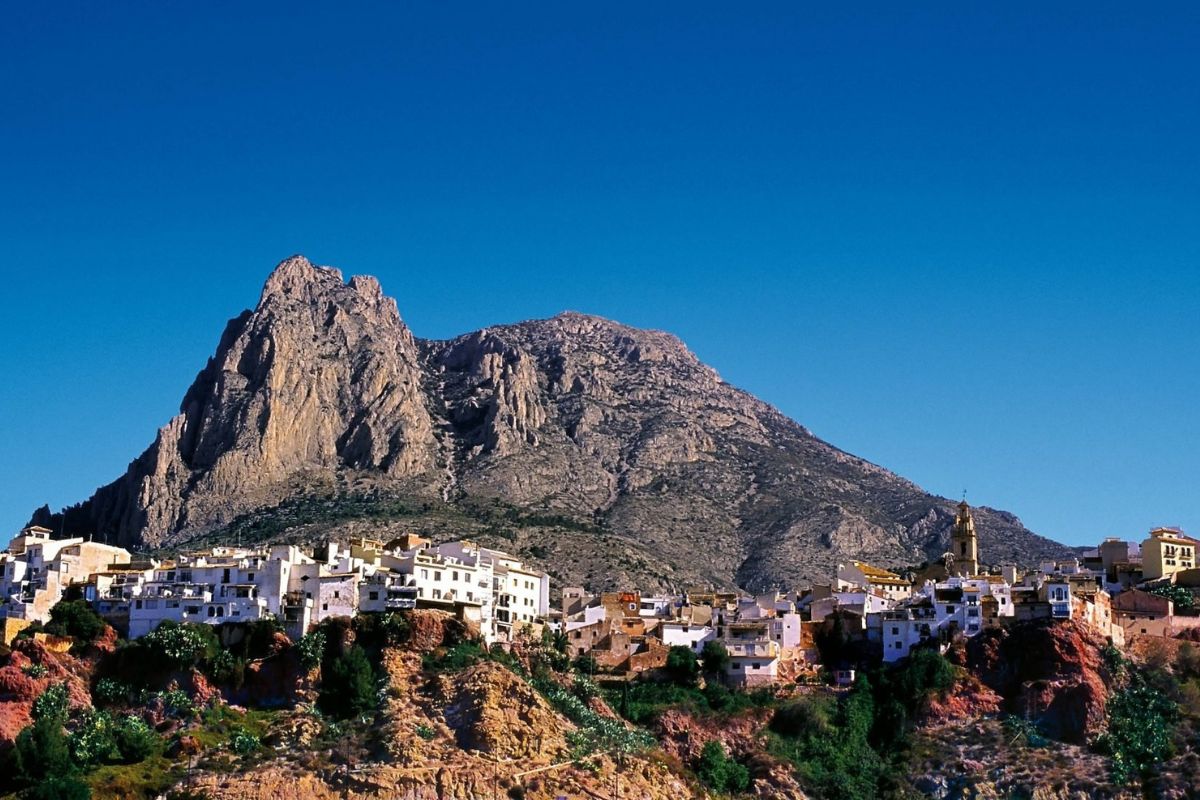 Beachfront apartments for sale in Denia Costa Blanca Spain with Mediterranean views.