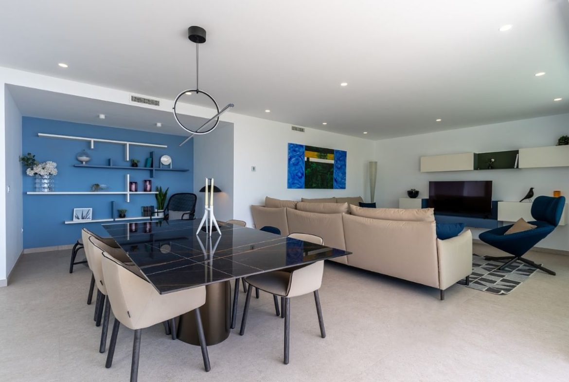 Contemporary sea view villas for sale in Alicante with infinity pools, rooftop terraces, and natural surroundings – interior, exterior, and layout views.