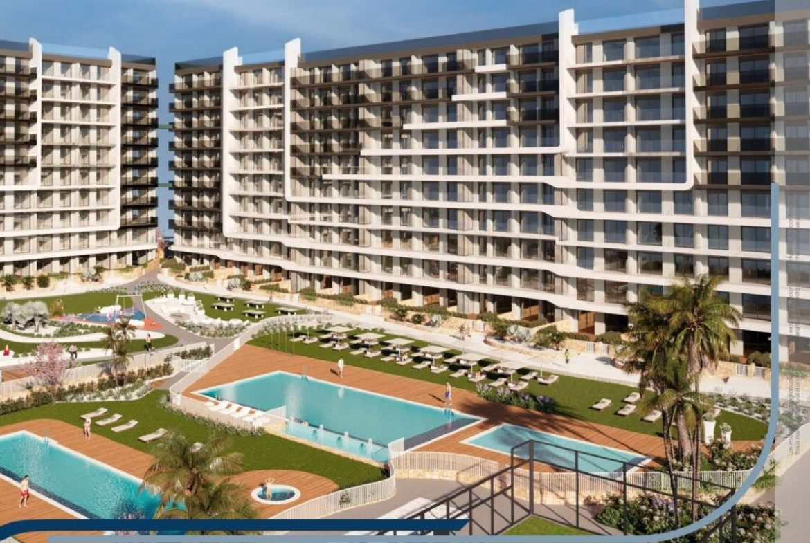 Elegant sea view apartments for sale in Costa Blanca with beach access, modern design, and communal pools.